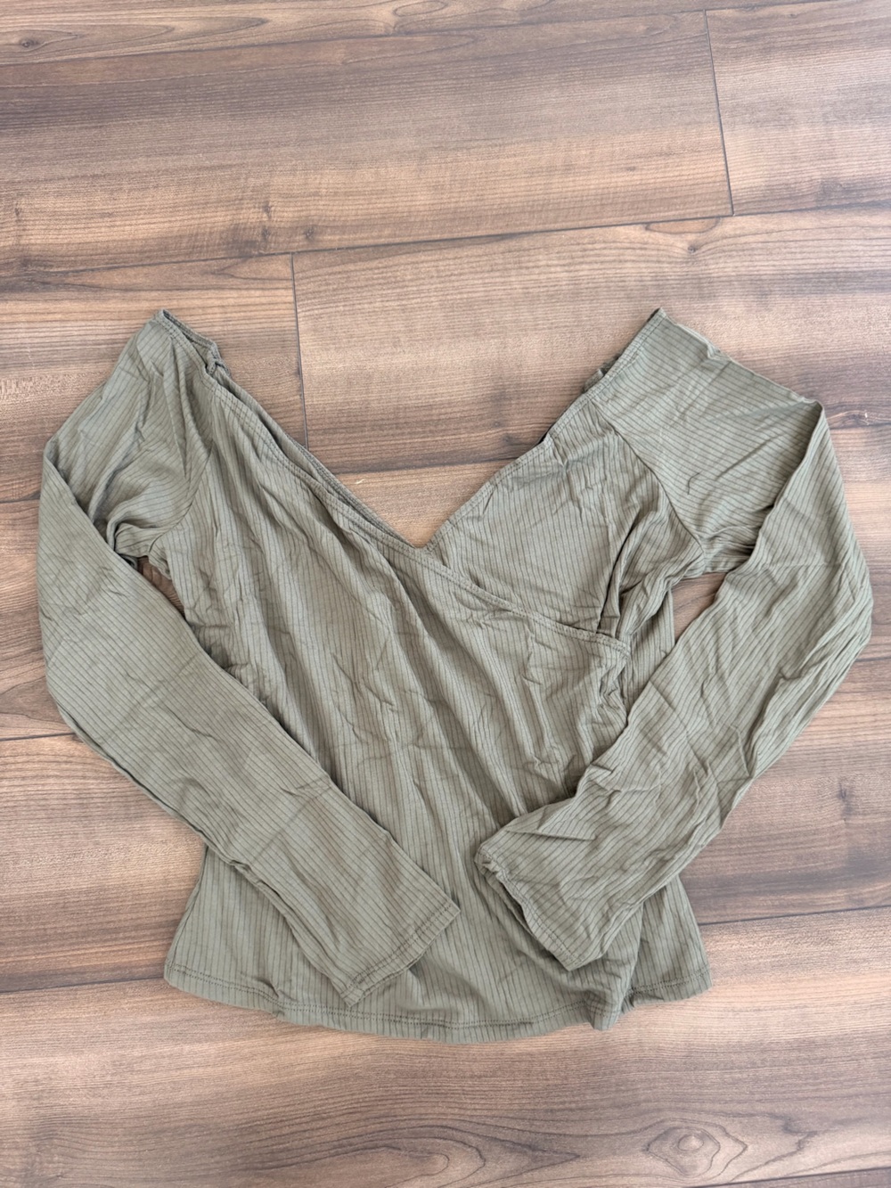 NWT Lulus Most Important Olive Green Ribbed Surplice Long Sleeve Top - Picture 3 of 5